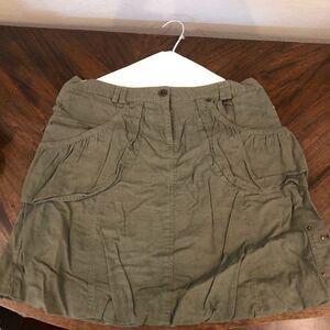 Army green skirt with large pockets